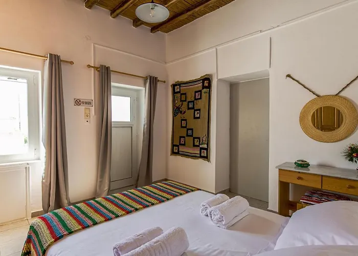 Apartment Eva House Dryos Paros